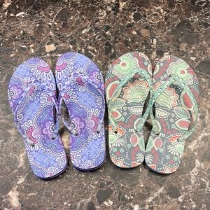 Vera Bradley flip flops size 7-8